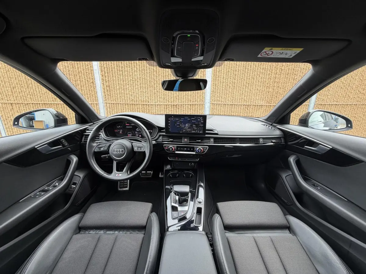 40 TFSI S edition Competition 204pk Automaat | Stoelverwarming | Head-up display | Bang&Olufsen 3D soundsystem | Lendensteun | Stuurwiel verwarmd | Verkeersbord detectie | Climate & cruise c