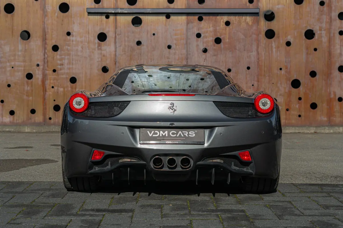 | CARBON RACING SEATS | LIFT | AFS | CAMERA | ALCANTARA | BTW |
