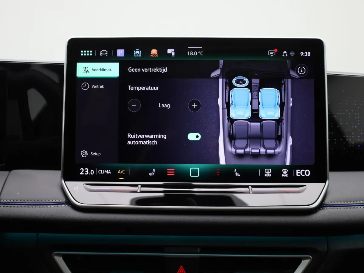 1.5 eHybrid R-Line Edition 204 PK| Origineel Nederlands | 1e Eigenaar | Panoramdak | Navigatie | Achteruitrijcamera | Achterklep Elektrisch | Stoelverwarming | Stuurwielverwarming
