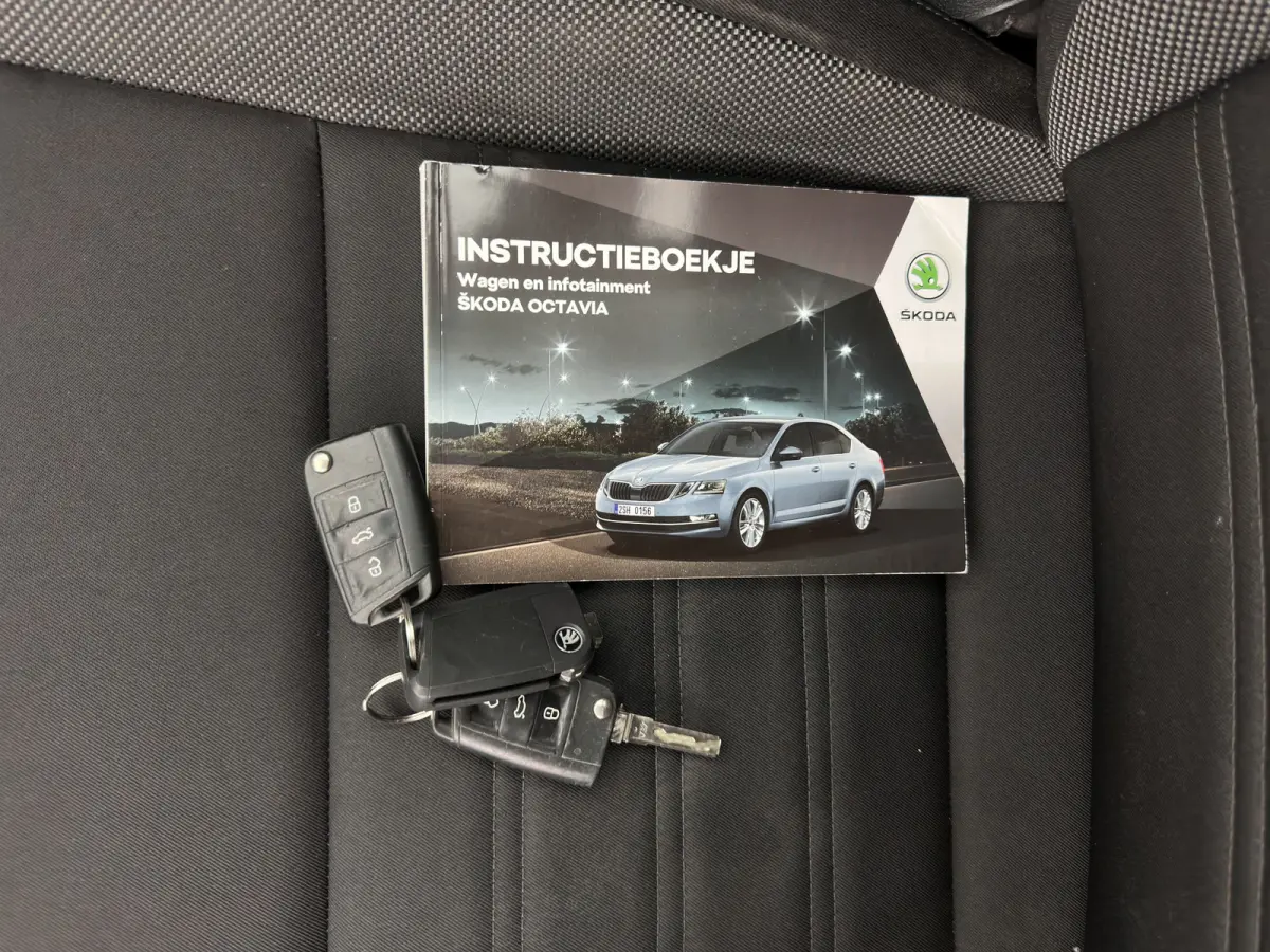 1.6 TDI Greentech Ambition Business (INCL-BTW) *NAVI-FULLMAP | COMFORTSEATS | ECC | AMUNDSEN-AUDIO | PARKPILOT | CRUISE | 16''ALU*