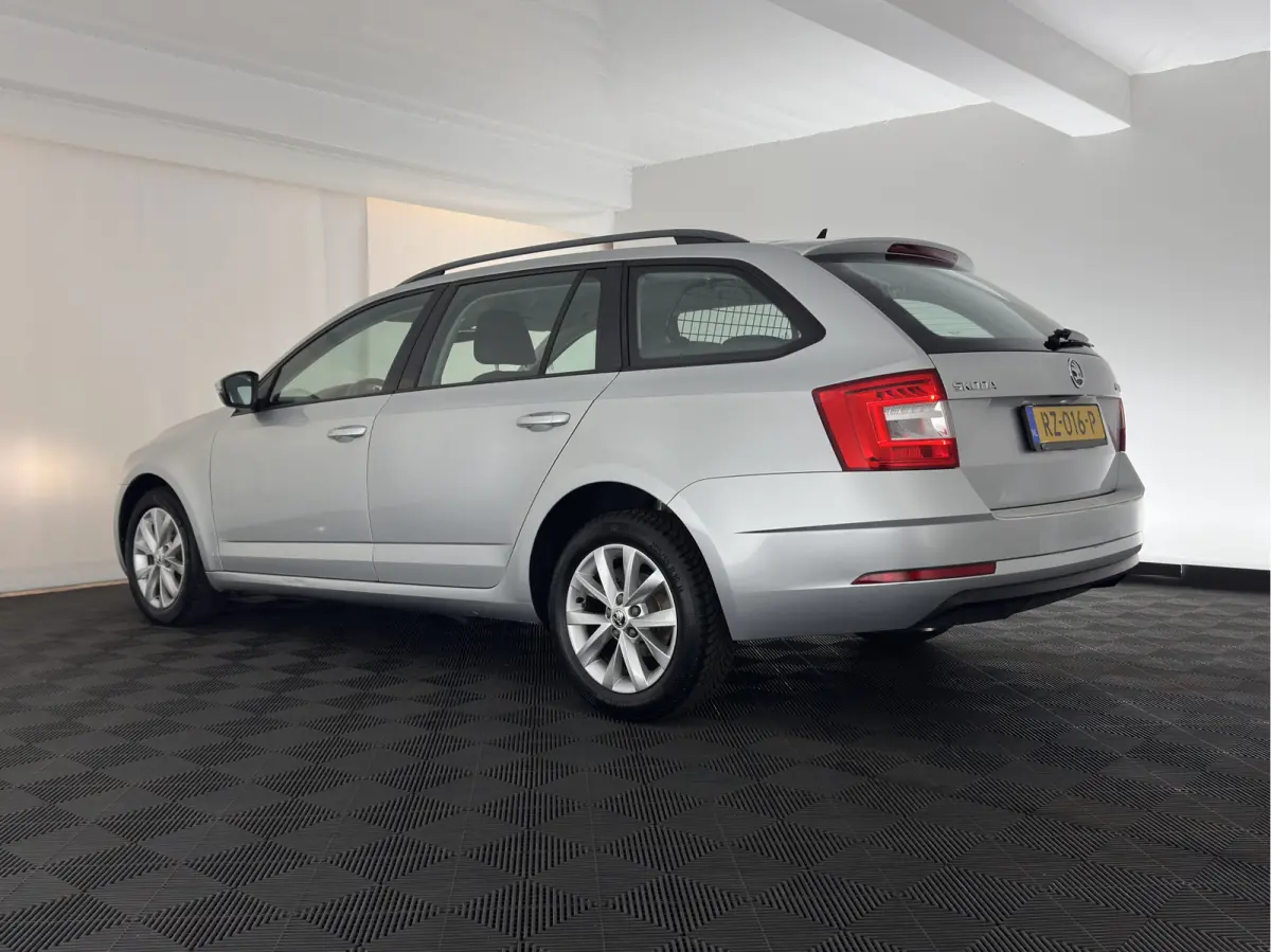 1.6 TDI Greentech Ambition Business (INCL-BTW) *NAVI-FULLMAP | COMFORTSEATS | ECC | AMUNDSEN-AUDIO | PARKPILOT | CRUISE | 16''ALU*