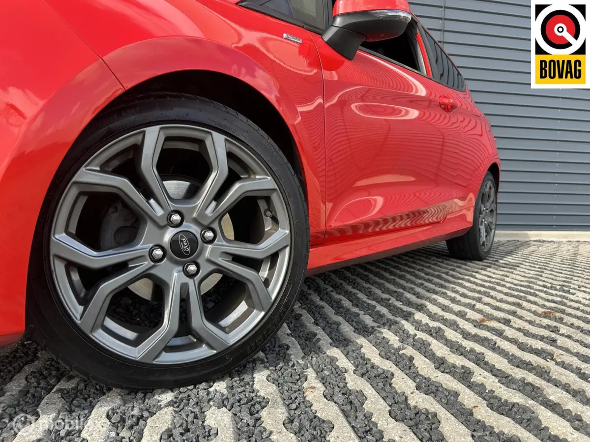 1.0 EcoBoost Red Edition | ST Line