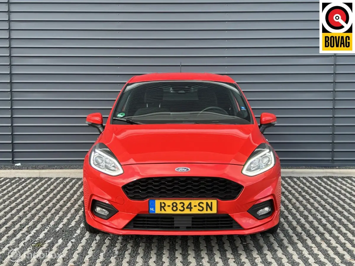 1.0 EcoBoost Red Edition | ST Line