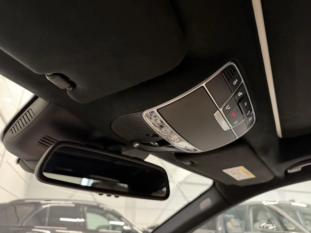500 4Matic Prestige Plus PANO/BURMESTER/NAPPA-LEER/SOFT-CLOSE/360CAMERA/VENTILATIE/LUCHTVERING/SFEER/DISTRONIC/ALCANTARA-HEMEL/OBSIDIANSCHWARZ/VOLLEDIG MERCEDES DEALER HISTORIE