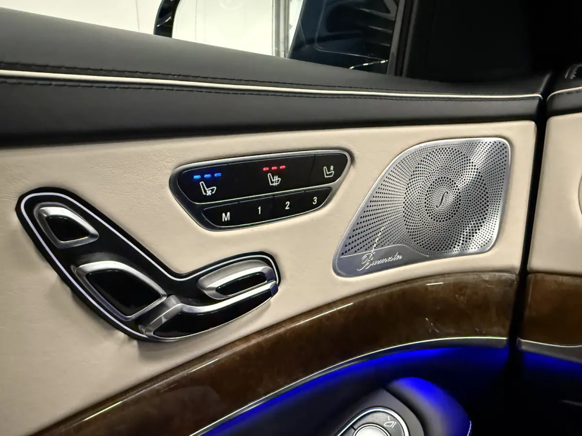500 4Matic Prestige Plus PANO/BURMESTER/NAPPA-LEER/SOFT-CLOSE/360CAMERA/VENTILATIE/LUCHTVERING/SFEER/DISTRONIC/ALCANTARA-HEMEL/OBSIDIANSCHWARZ/VOLLEDIG MERCEDES DEALER HISTORIE