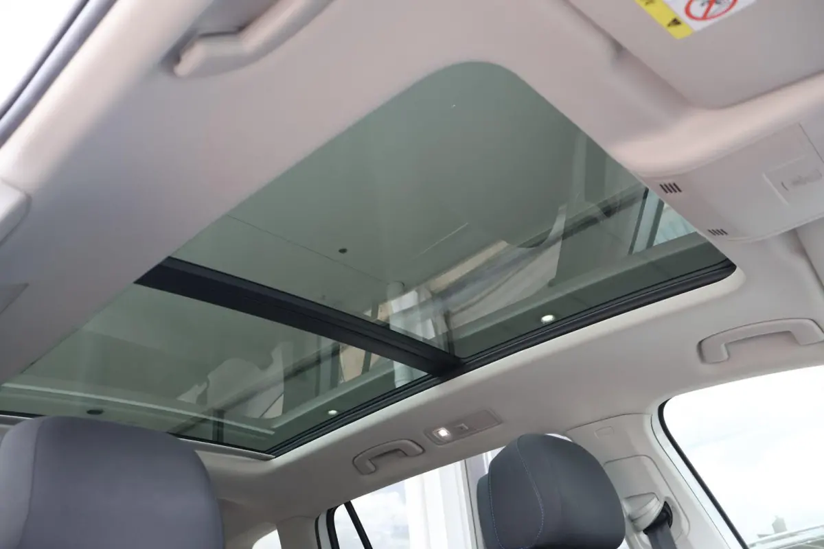 2.0 TDI 150pk DSG Highline Business R-line 7p. | Panoramadak | Trekhaak | Navigatie | PDC | Stoelverwarming