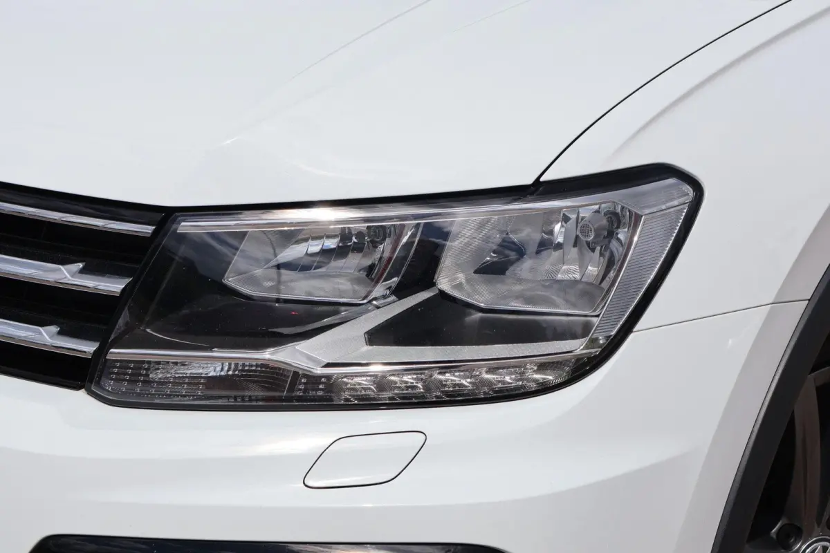 2.0 TDI 150pk DSG Highline Business R-line 7p. | Panoramadak | Trekhaak | Navigatie | PDC | Stoelverwarming