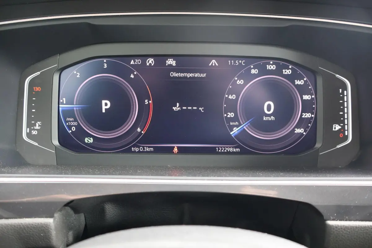 2.0 TDI 150pk DSG Highline Business R-line 7p. | Panoramadak | Trekhaak | Navigatie | PDC | Stoelverwarming
