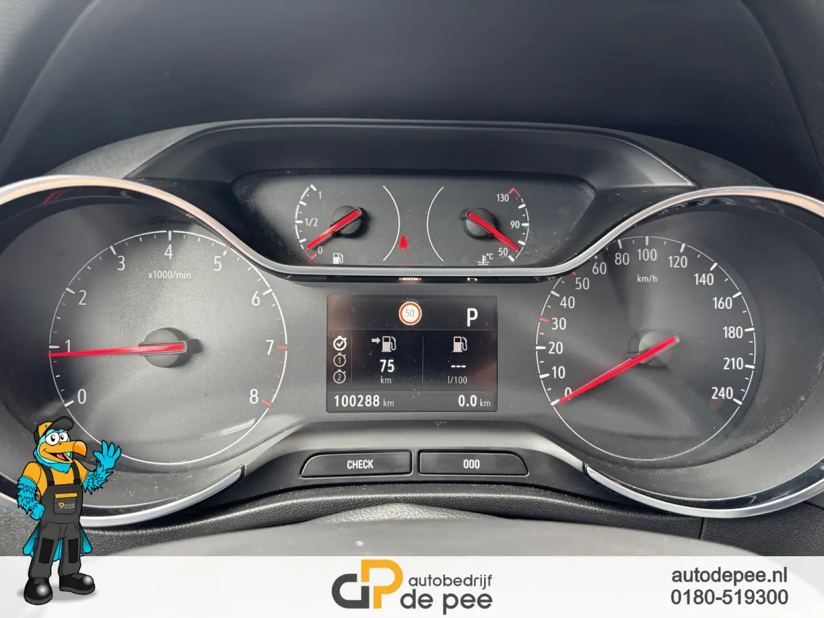 1.2 Turbo Innovation GARANTIE/AUTOMAAT/NW.DISTRI/CARPLAY/CLIMA/CRUISE/NAVI/PDC/LICHTMETAAL rijklaarprijs!
