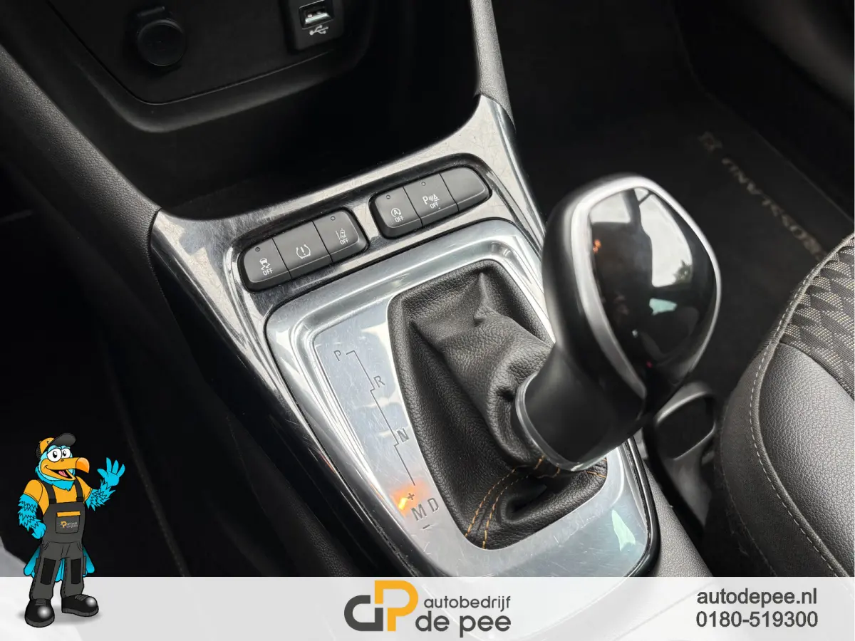 1.2 Turbo Innovation GARANTIE/AUTOMAAT/NW.DISTRI/CARPLAY/CLIMA/CRUISE/NAVI/PDC/LICHTMETAAL rijklaarprijs!