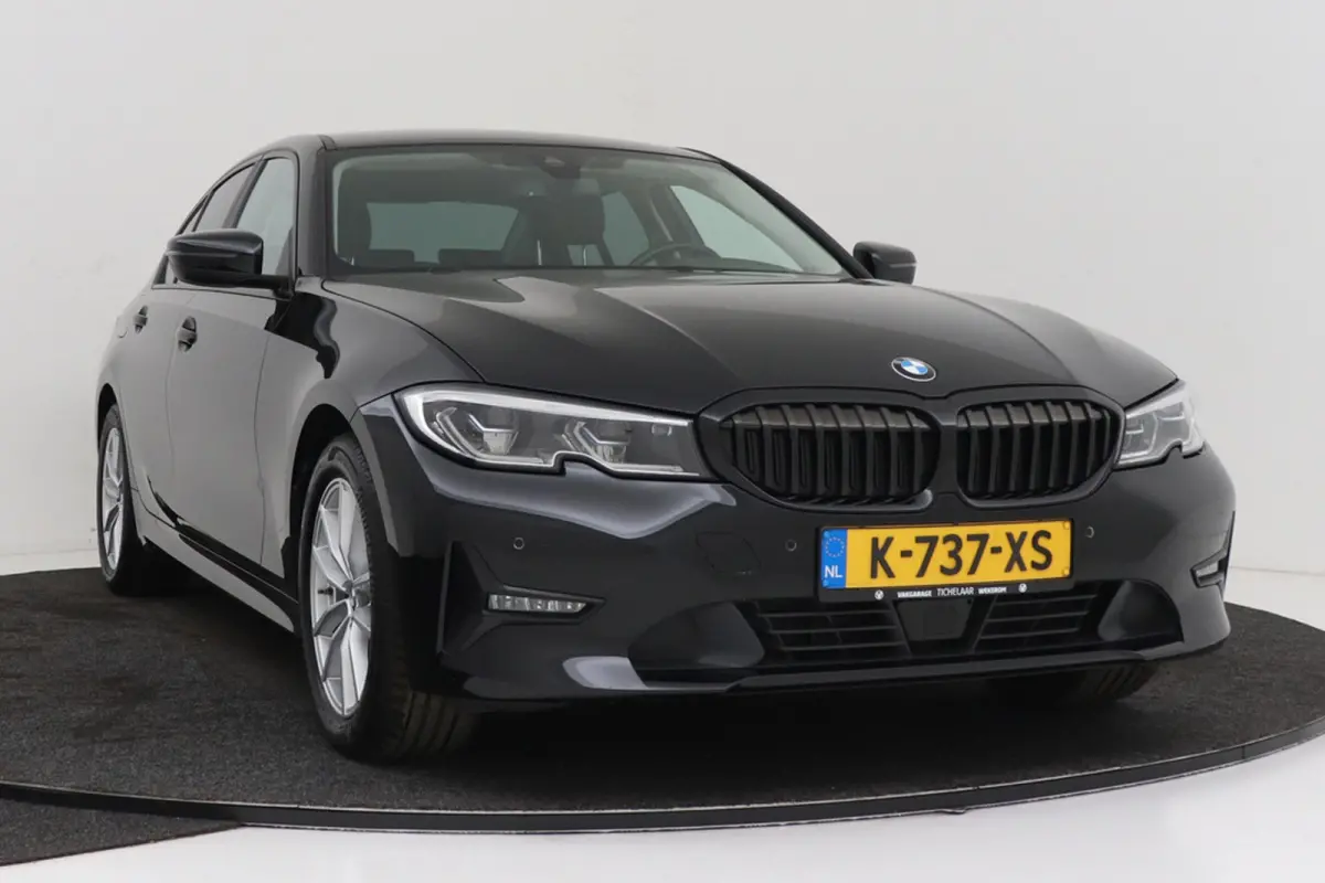 320e Business Edition Plus | Org NL | Leer | Sportstoelen | CarPlay | Stoelverwarming | Digital Cockpit |