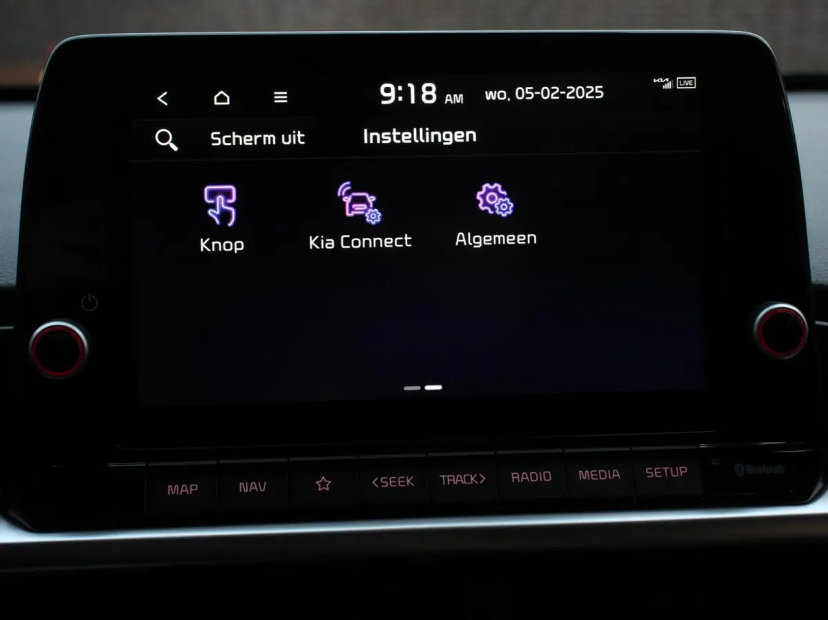1.0 DPI Automaat DynamicLine DEMO !  Navigatie Apple Carplay/Android auto Airco Camera DAB Bluetooth