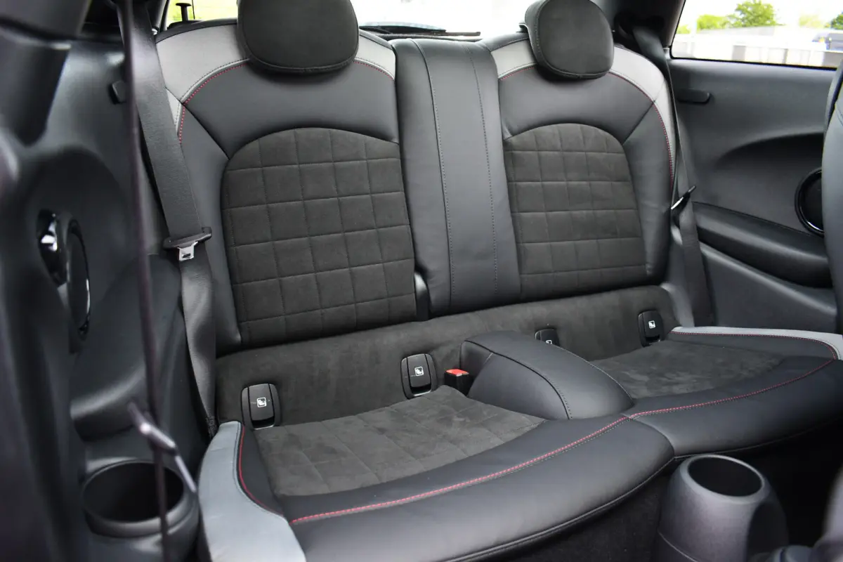 Mini 2.0 John Works Pano ACC H/K JCW-stoelen