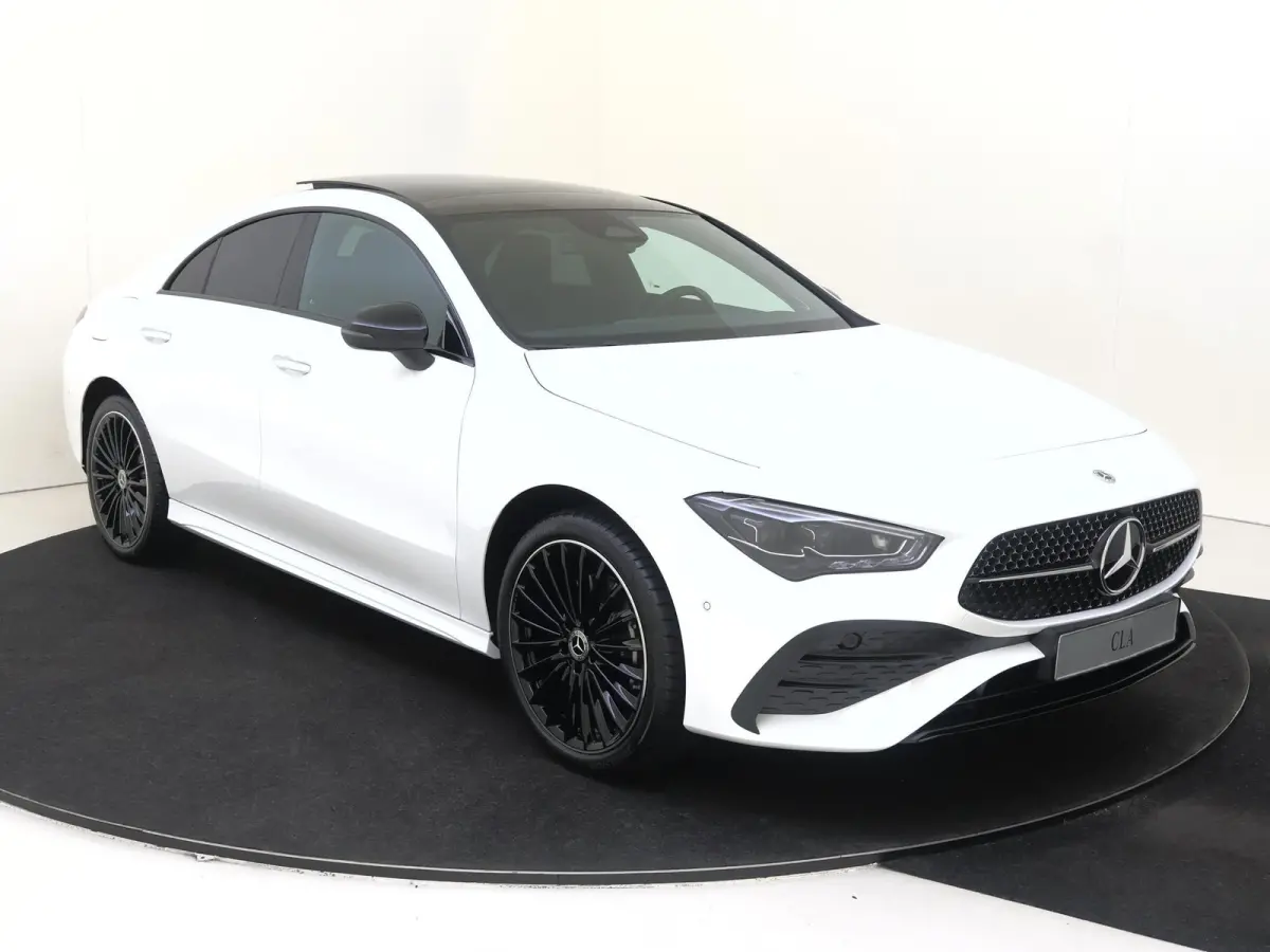 250 e Business Solution AMG / Rij-Assistentie / Burmester / Panorama-dak / Winterpakket / Multispaaks-Velgen /