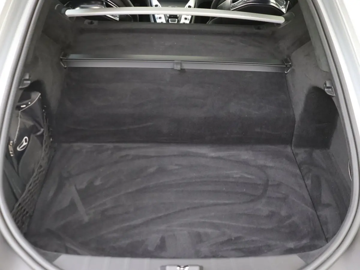 4.0 S / NL Auto/ Perf. Stoelen/ Carbon int+ext/ Panoramadak/ Burmester/ Memory