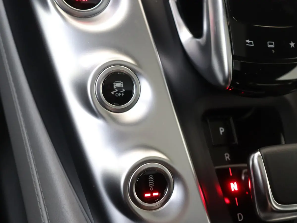 4.0 S / NL Auto/ Perf. Stoelen/ Carbon int+ext/ Panoramadak/ Burmester/ Memory