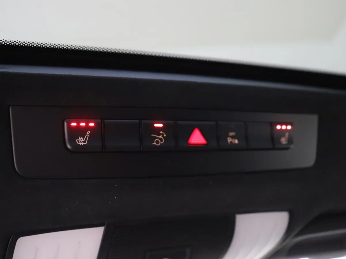 4.0 S / NL Auto/ Perf. Stoelen/ Carbon int+ext/ Panoramadak/ Burmester/ Memory