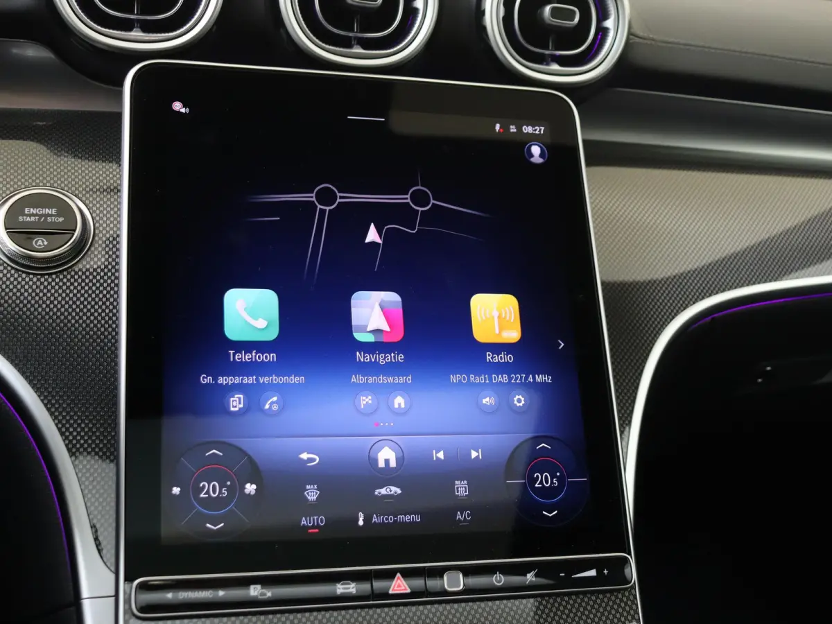 180 Business Solution AMG Panoramadak / Memory Seats / Artico leder / Parkeercamera / Winterpakket /