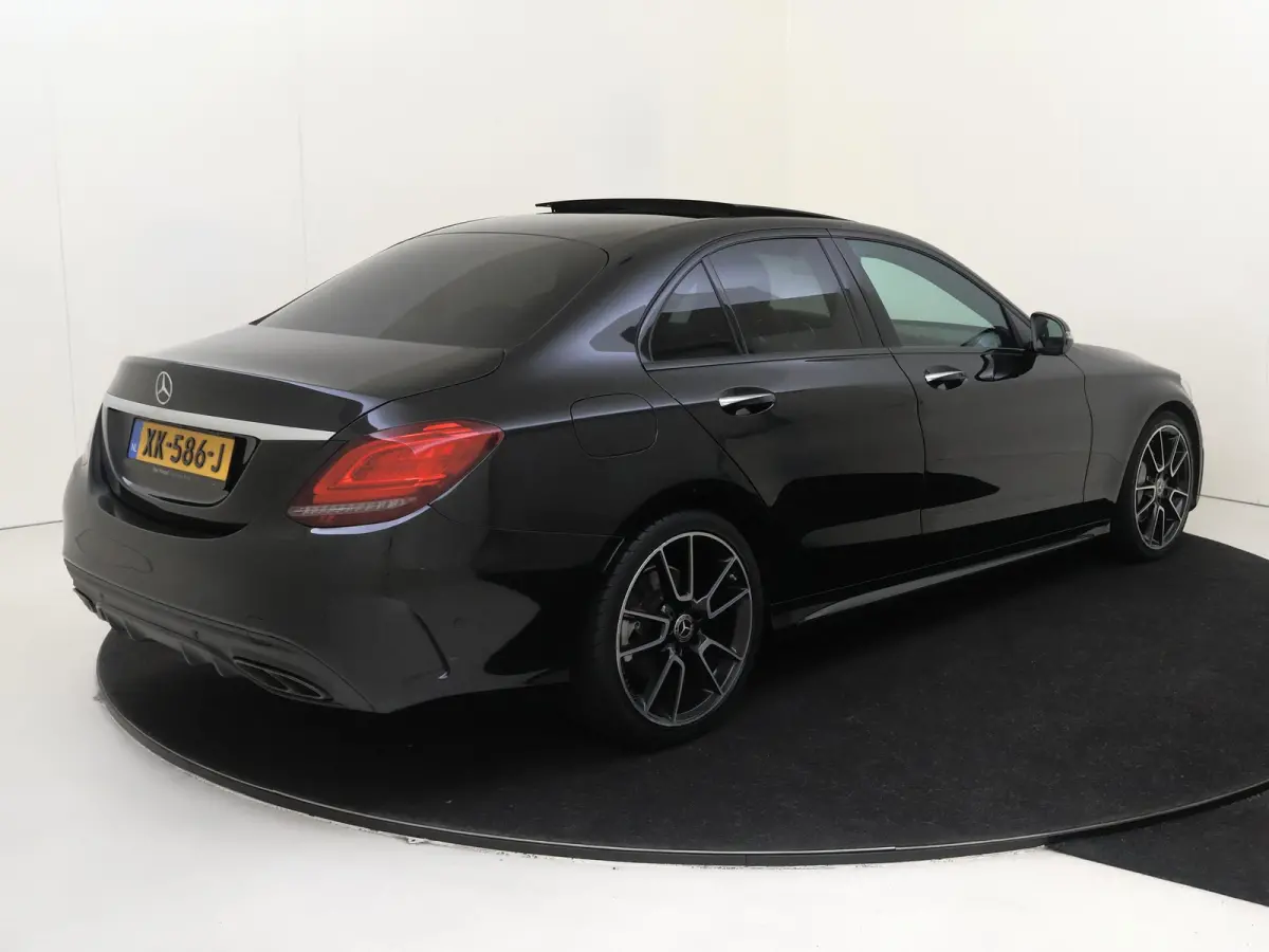 180 Premium Plus Pack /Panoramadak /Burmester /360 Camera /19 Inch /Nightpakket