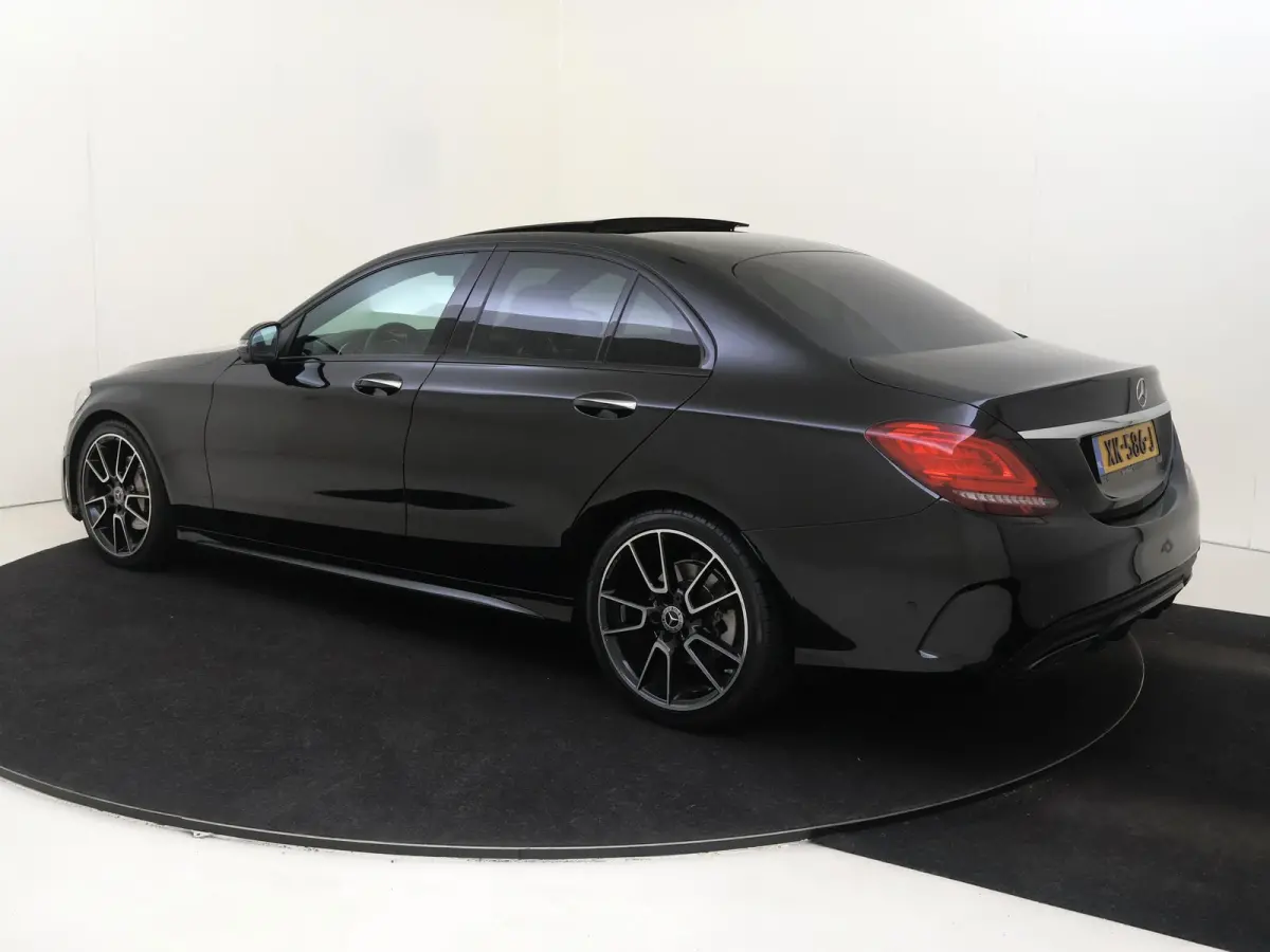180 Premium Plus Pack /Panoramadak /Burmester /360 Camera /19 Inch /Nightpakket