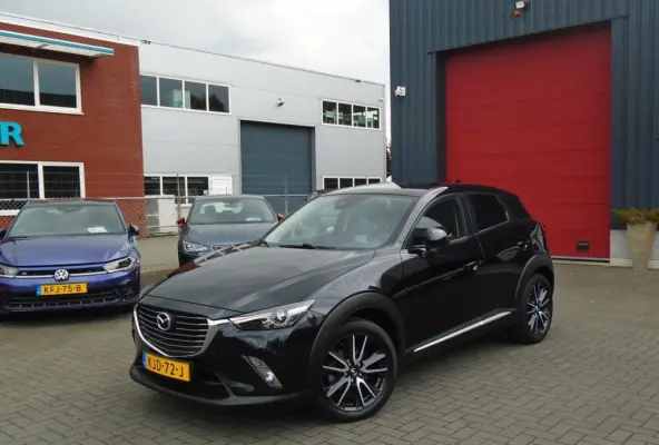 2.0 SkyActiv-G 120 TS+,Trekhaak,Navi,Leder