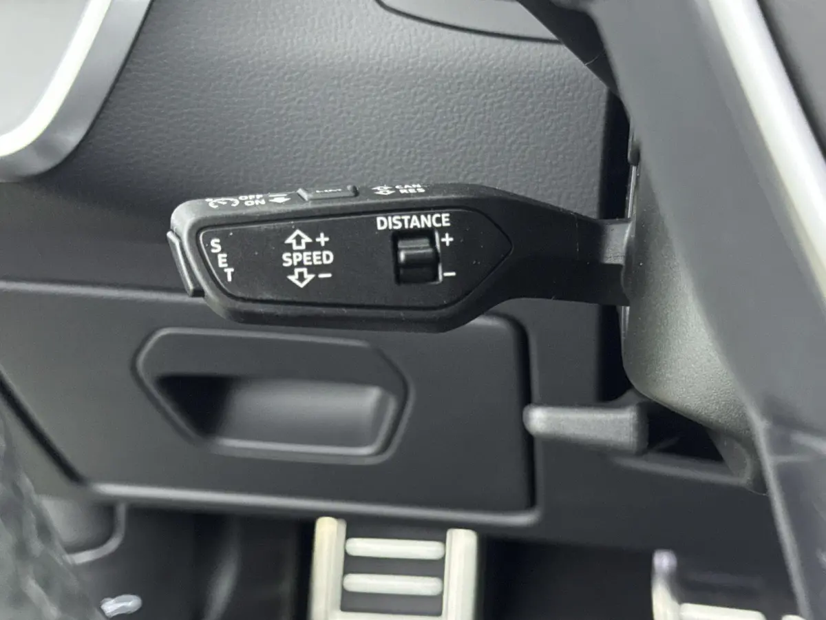 50 TFSI e quattro S edition Competition | Navigatie | Camera | Stoelverwarming | Airco | Panorama dak | Parkeersensoren voor en achter | Cruise control |