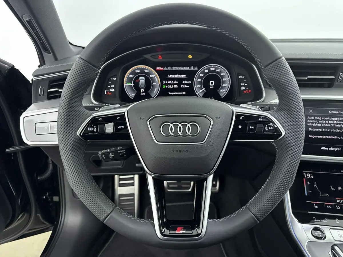 50 TFSI e quattro S edition Competition | Navigatie | Camera | Stoelverwarming | Airco | Panorama dak | Parkeersensoren voor en achter | Cruise control |