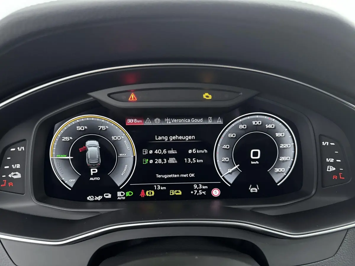 50 TFSI e quattro S edition Competition | Navigatie | Camera | Stoelverwarming | Airco | Panorama dak | Parkeersensoren voor en achter | Cruise control |