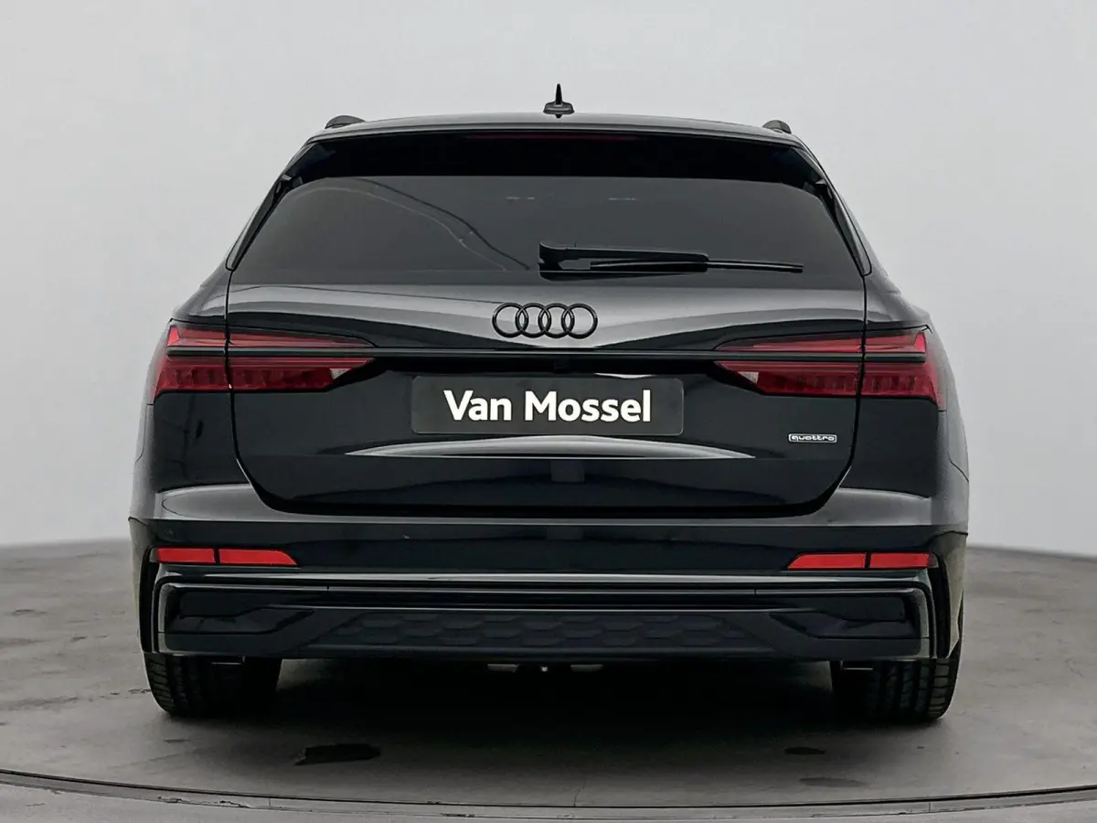 50 TFSI e quattro S edition Competition | Navigatie | Camera | Stoelverwarming | Airco | Panorama dak | Parkeersensoren voor en achter | Cruise control |