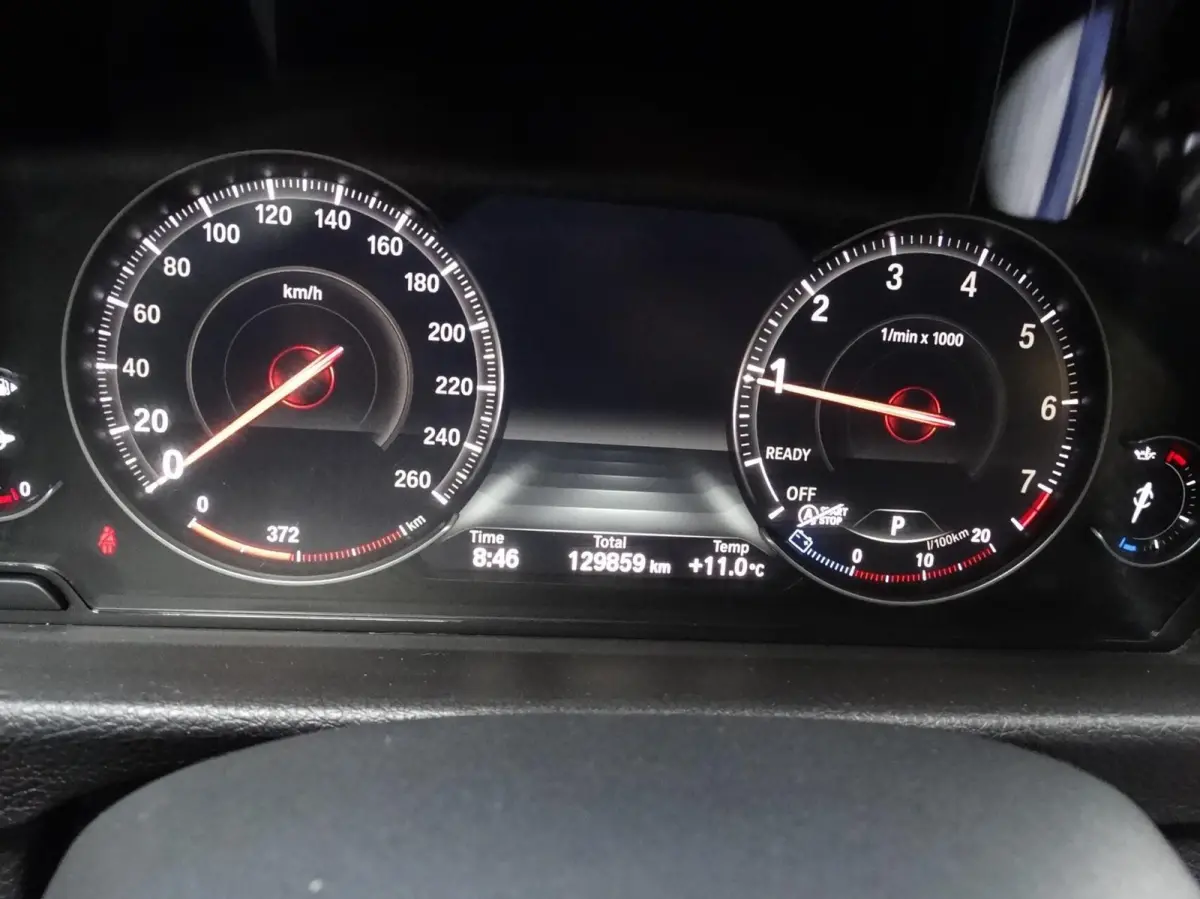 318i M Sport Edition / Schuifdak / Leder /