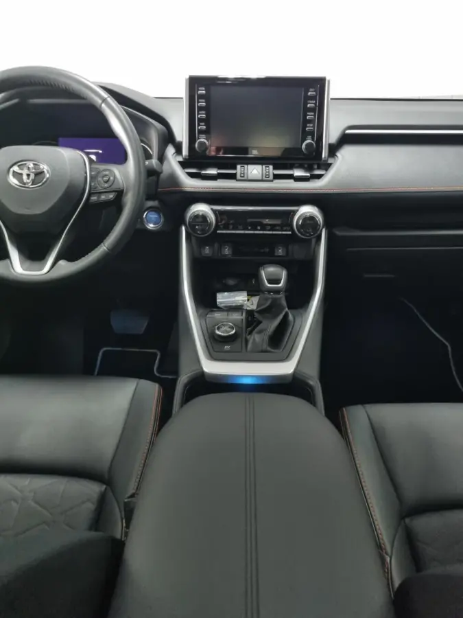 2.5 Hybrid AWD ADVENTURE / Innovation Pack