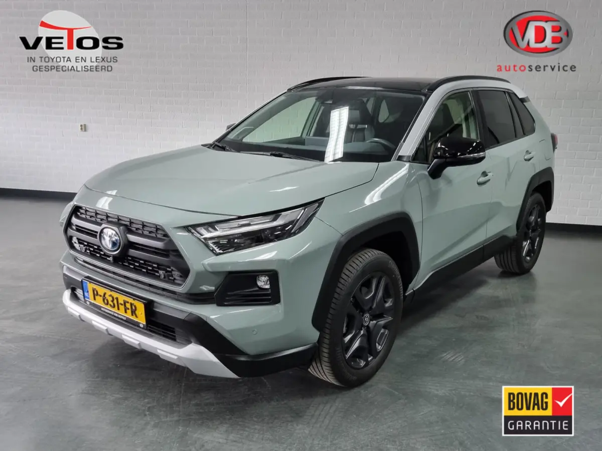 2.5 Hybrid AWD ADVENTURE / Innovation Pack
