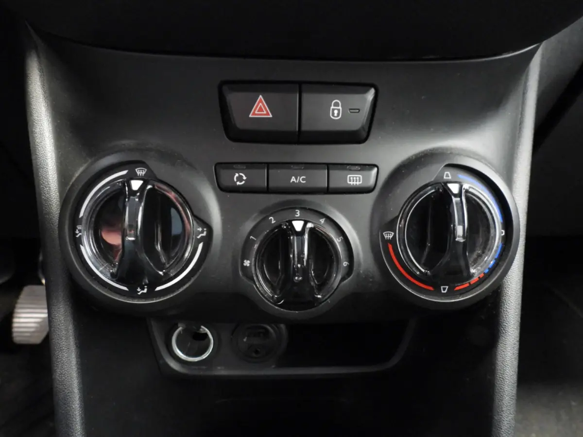 1.2 PureTech Blue Lion NAVI/AIRCO/CRUISE/PDC!