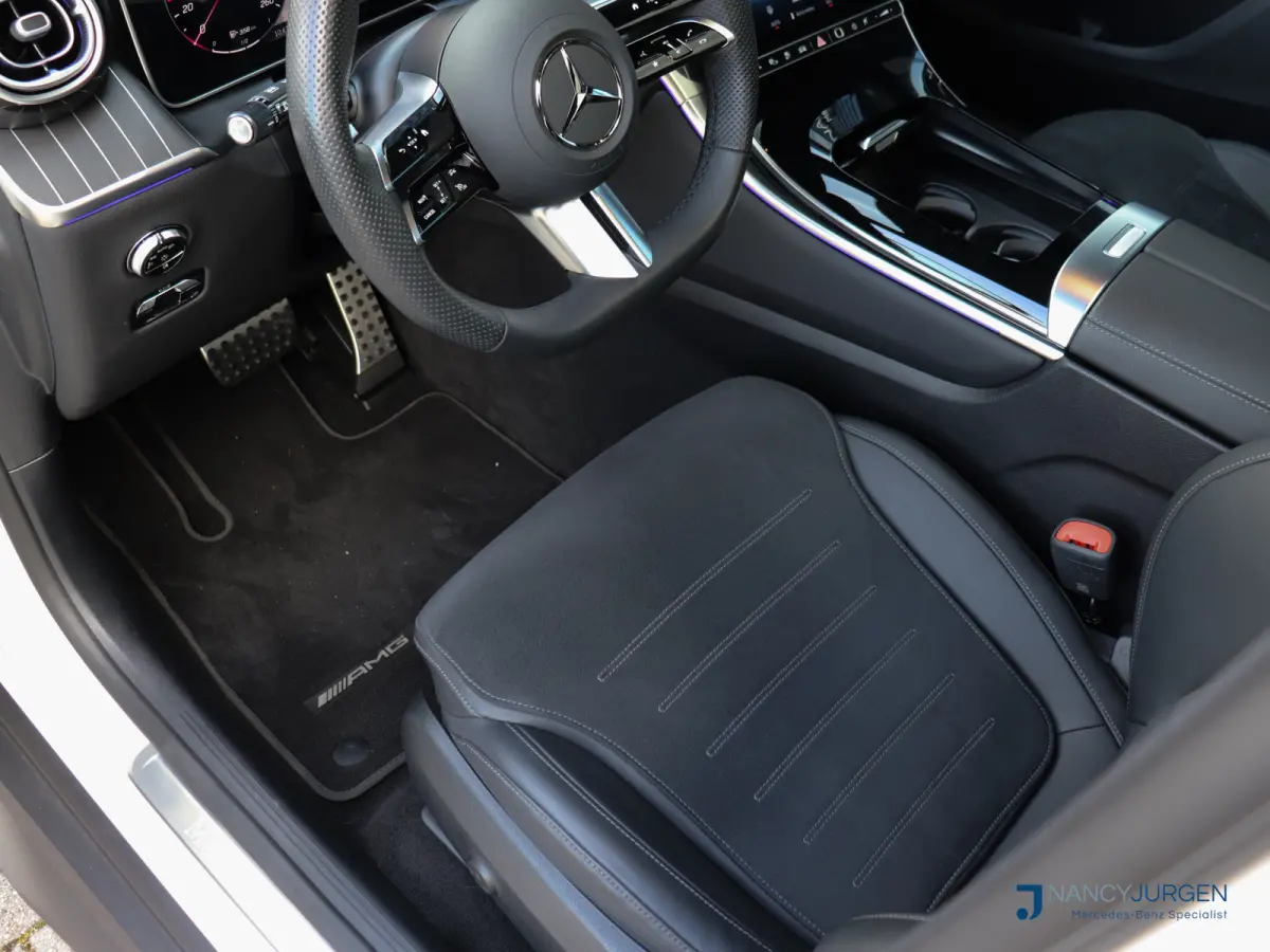 4M | AMG | Premium Plus | Night Pakket | Distronic Pro | Elektr. Panodak | Winter Pakket | Memory Pakket | MBUX Aug. Reality Navi | Burmester | Parkeer Pakket | 360* Camera | 20" LM Velgen |