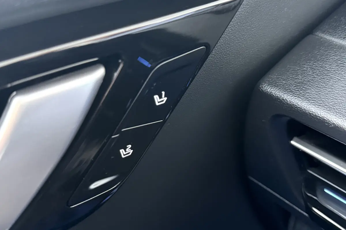 Plus 77.4 kWh (95%SOH) Warmtepomp Meridian Leder Adap.Cruise