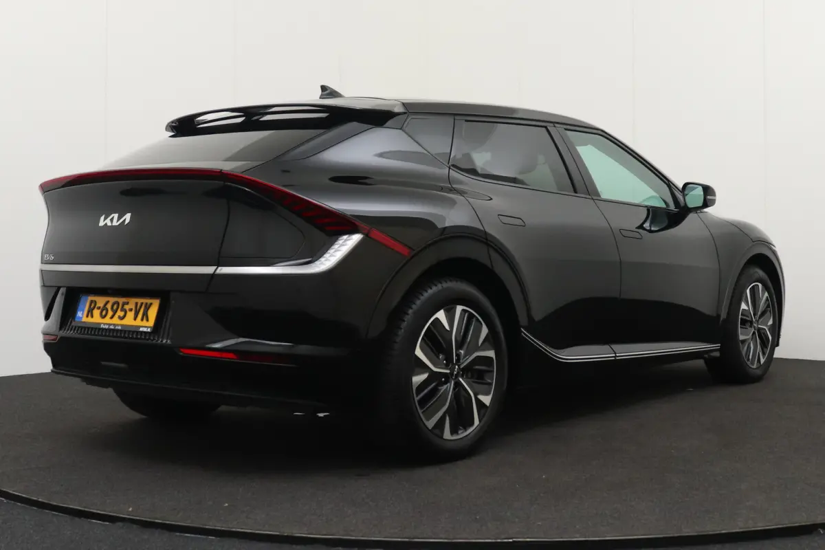 Plus 77.4 kWh (95%SOH) Warmtepomp Meridian Leder Adap.Cruise