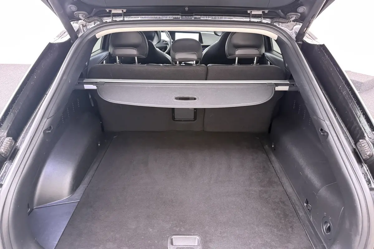 Plus 77.4 kWh (95%SOH) Warmtepomp Meridian Leder Adap.Cruise