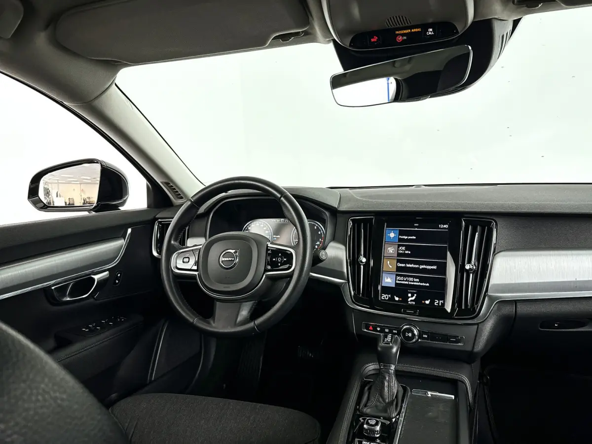 T4 Business Sport | Parkeercamera | Stoelverwarming | Cruise control | Keyless