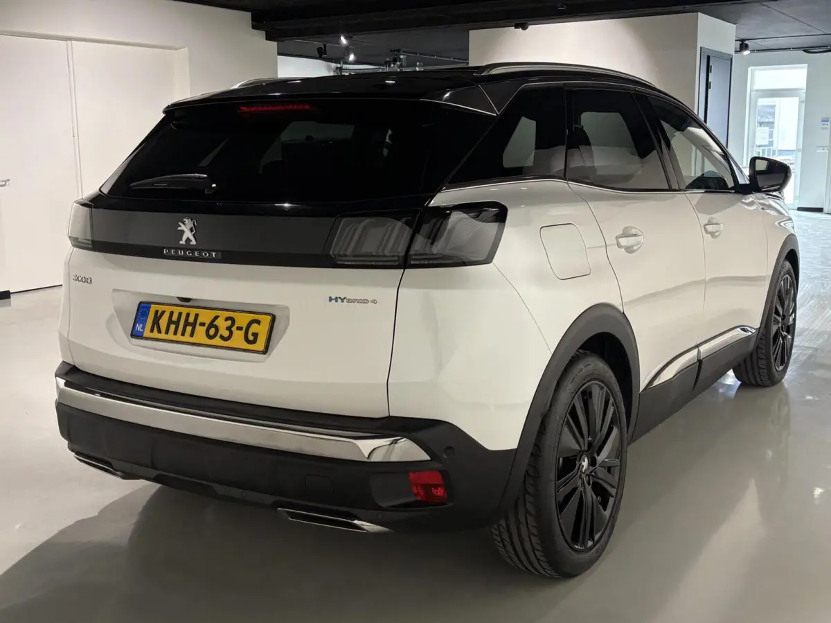 1.6 HYbrid4 300PK GT|Black Pack|PANODAK|4x4|360|Carplay|Navi|FOCAL|PDC|ACC|Side assist|Lane Assist|