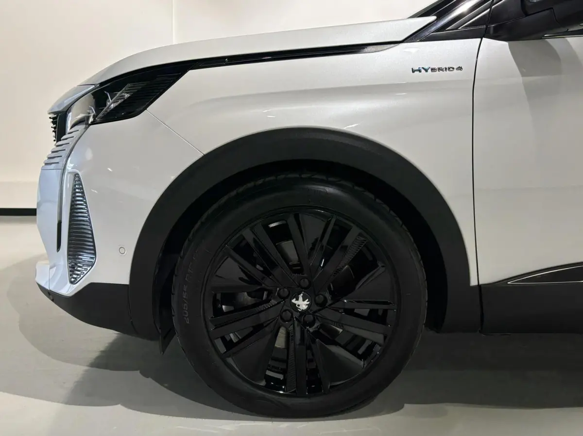 1.6 HYbrid4 300PK GT|Black Pack|PANODAK|4x4|360|Carplay|Navi|FOCAL|PDC|ACC|Side assist|Lane Assist|