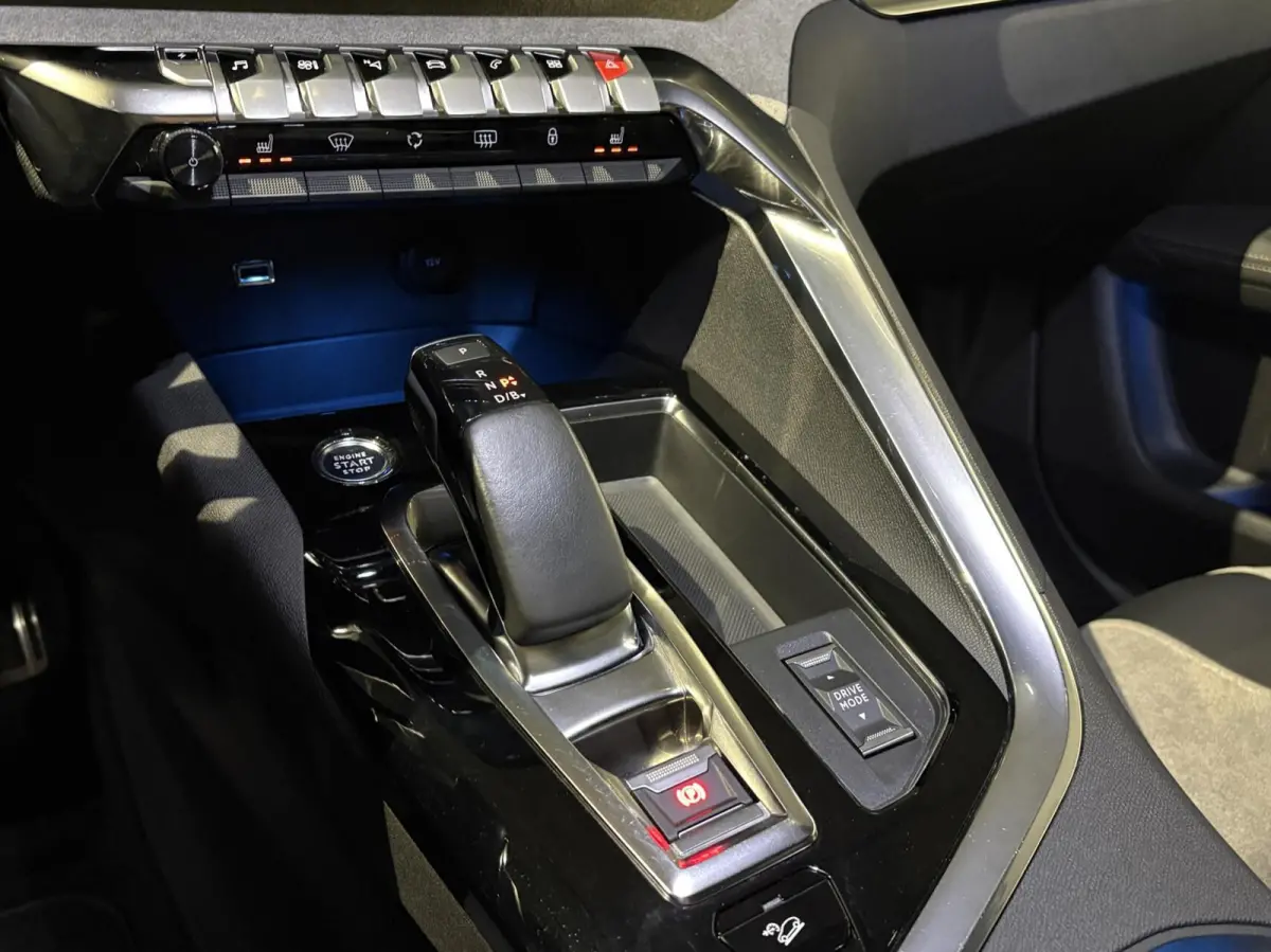 1.6 HYbrid4 300PK GT|Black Pack|PANODAK|4x4|360|Carplay|Navi|FOCAL|PDC|ACC|Side assist|Lane Assist|