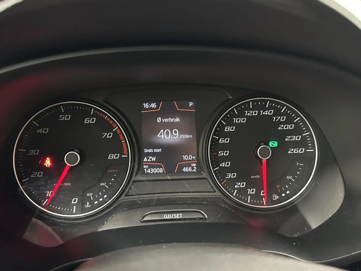 1.5 TSI FR Business Intense PANO CARPLAY NAVI.