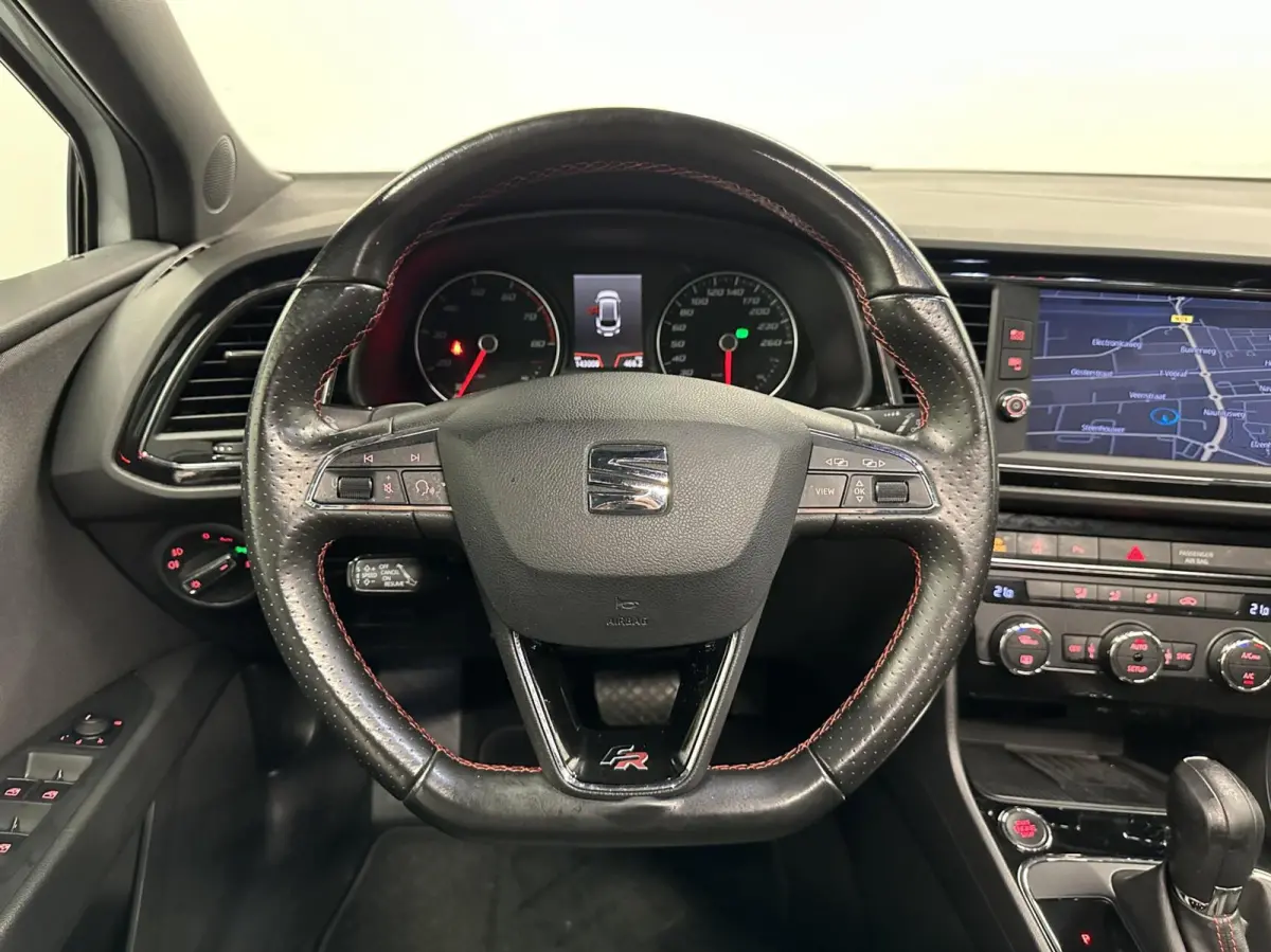 1.5 TSI FR Business Intense PANO CARPLAY NAVI.