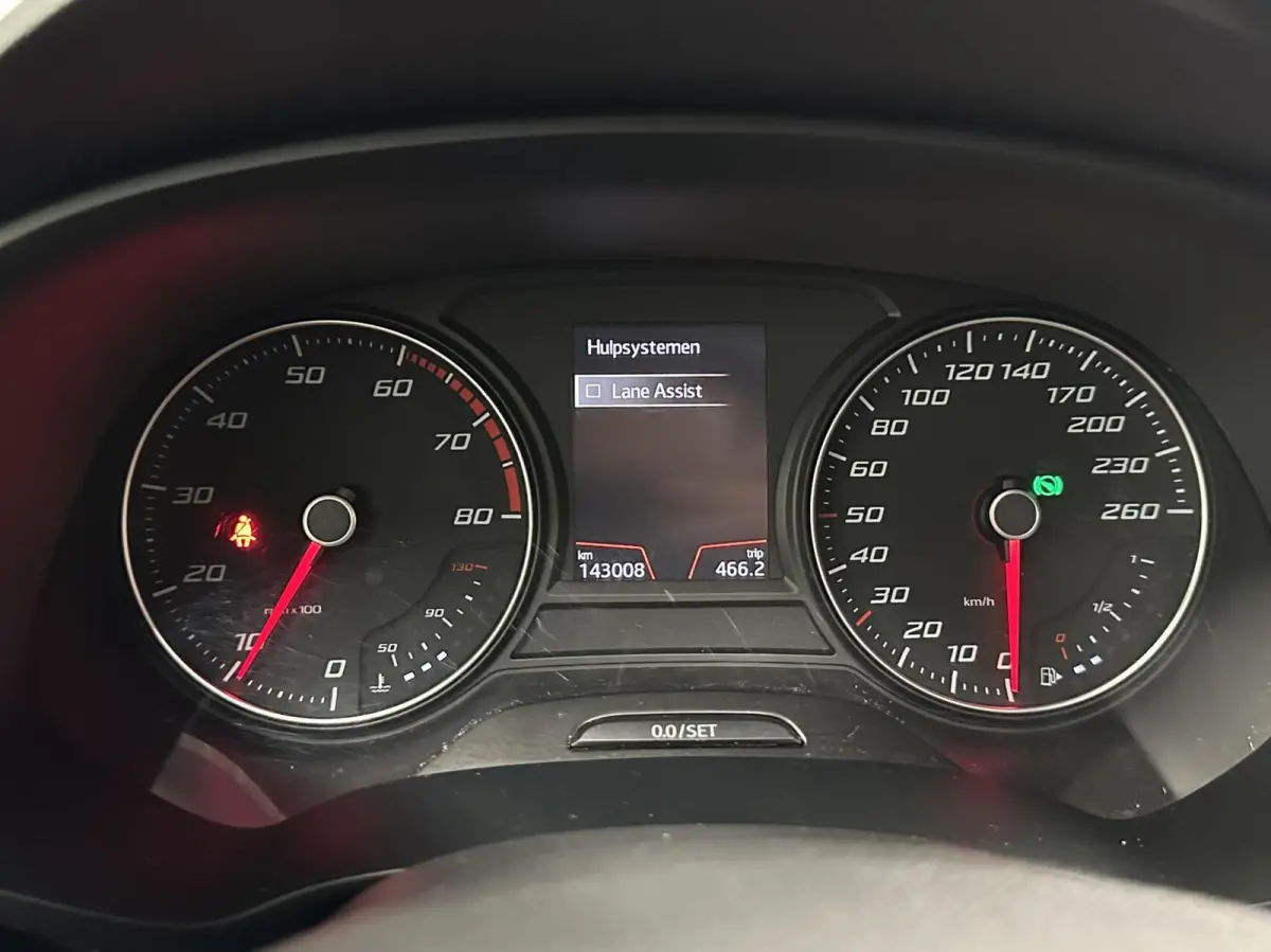 1.5 TSI FR Business Intense PANO CARPLAY NAVI.