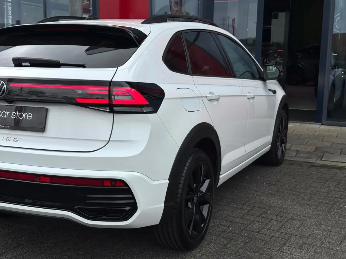 1.0 R-Line DSG-7 | IQ Lights | Camera | Parksens | Stoelverwarming | LED | ACC | Carplay