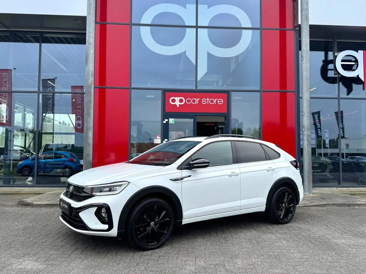 1.0 R-Line DSG-7 | IQ Lights | Camera | Parksens | Stoelverwarming | LED | ACC | Carplay