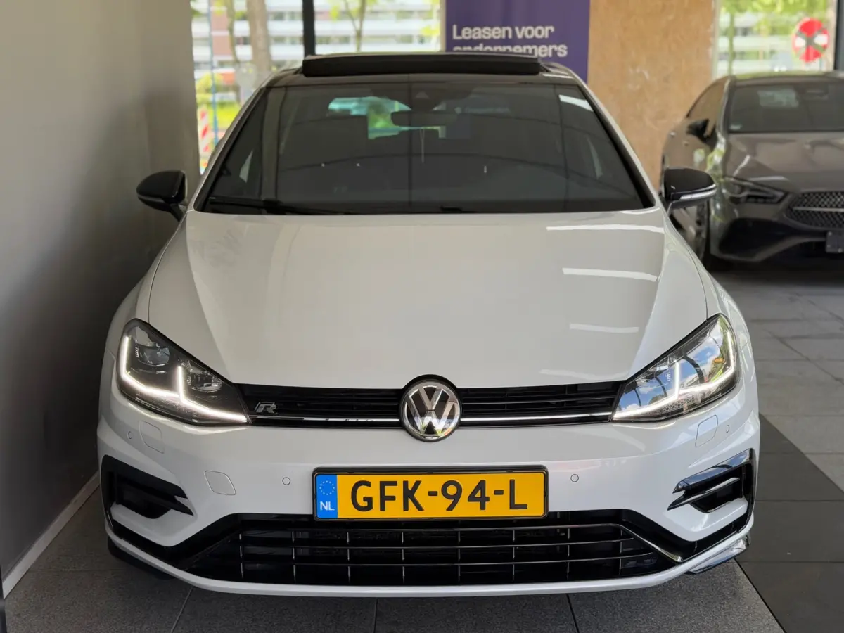 2.0 TSI 4Motion R 310PK|PANO
