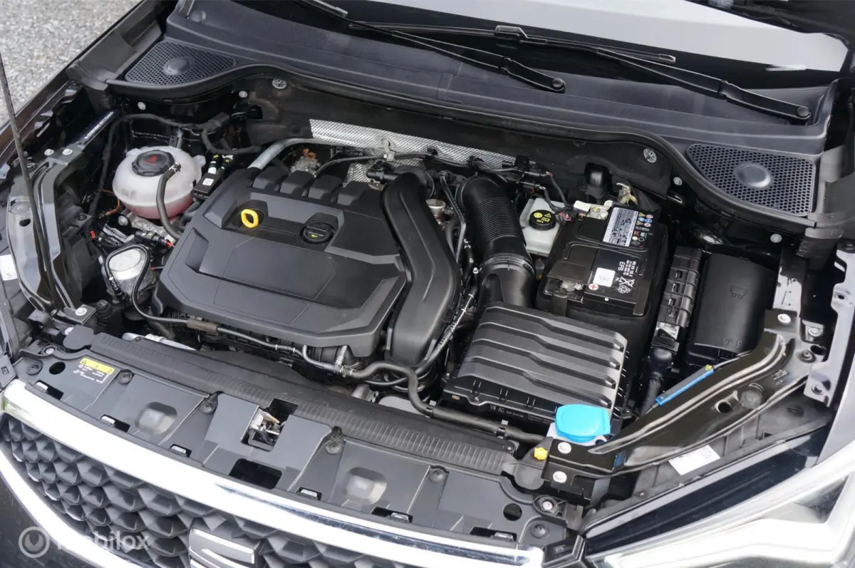 1.5 TSI Style DSG Business Intense Apple Android