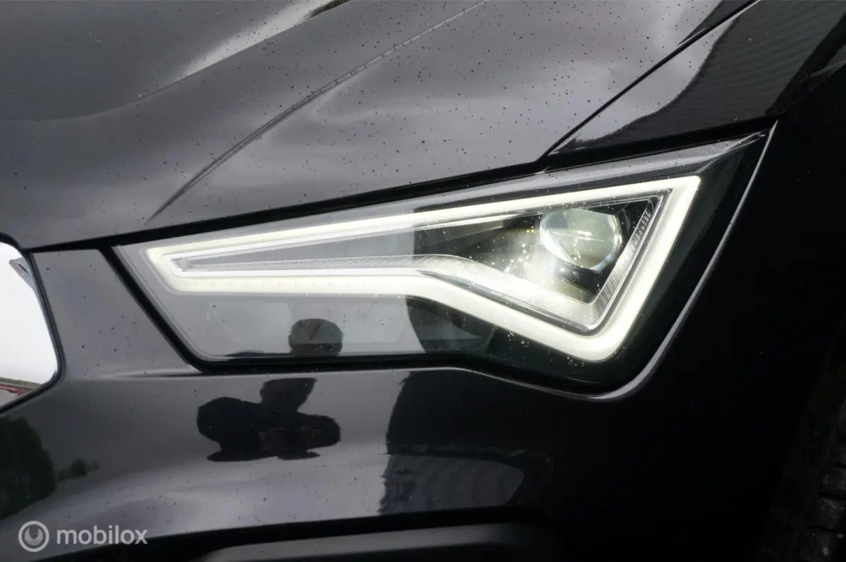1.5 TSI Style DSG Business Intense Apple Android