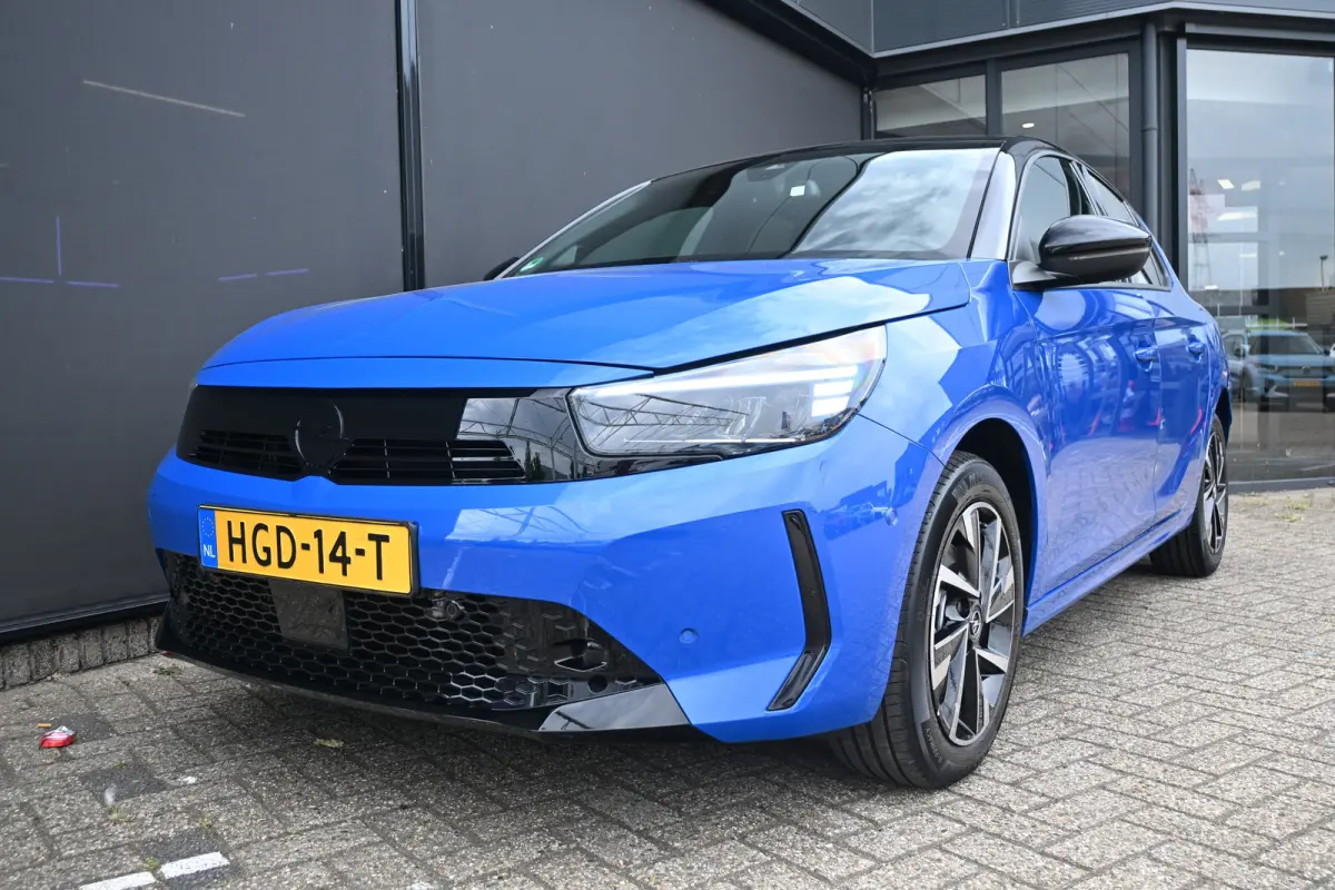 1.2 Turbo Hybrid GS | Navigatie | Draadloos Apple Carplay & Android Auto | Keyless Entry & Start | Climate Control !!